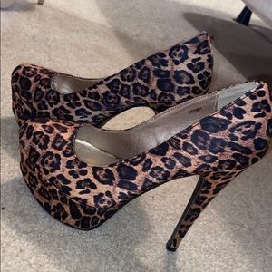 Leopard High heels